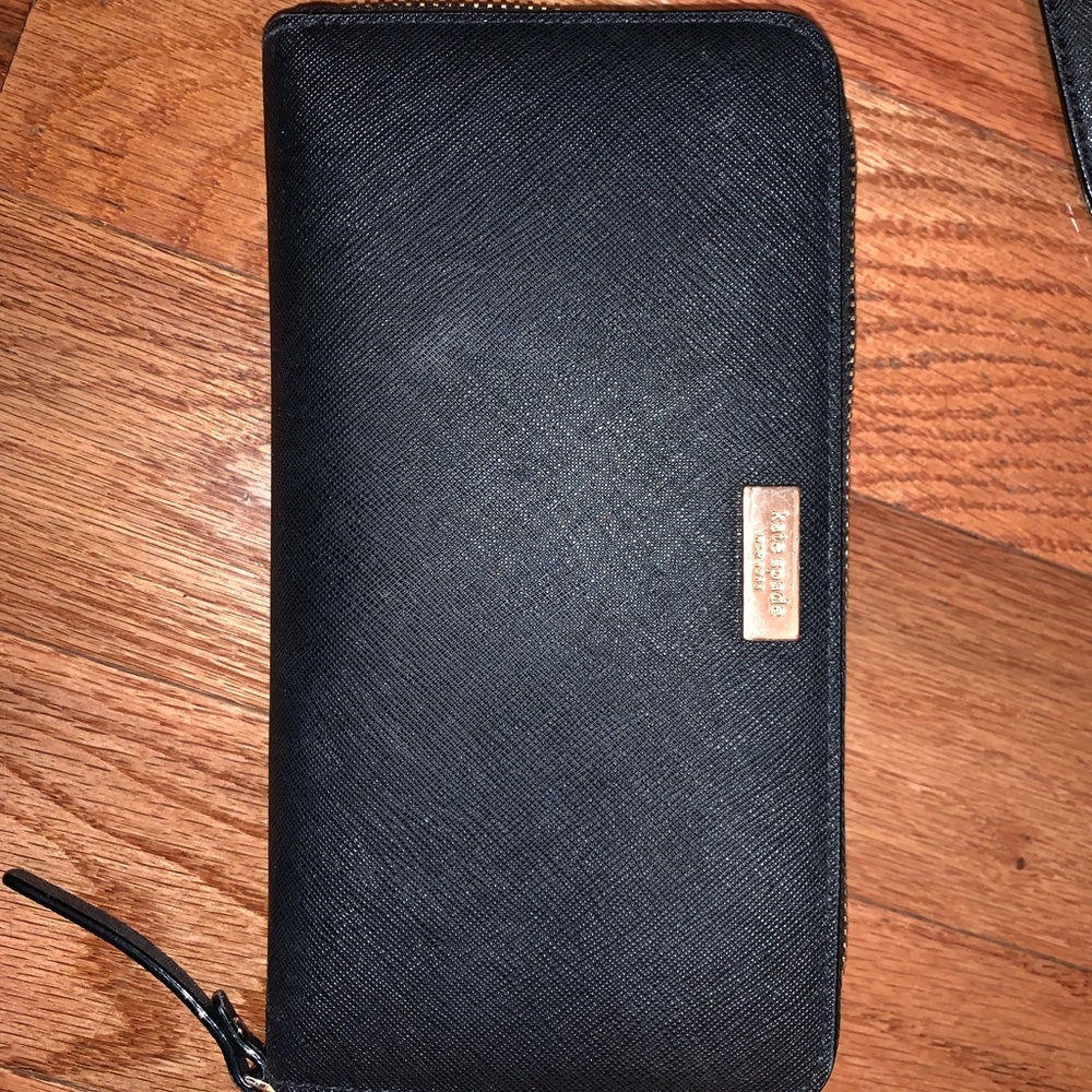 Kate Spade ♠️Wallet